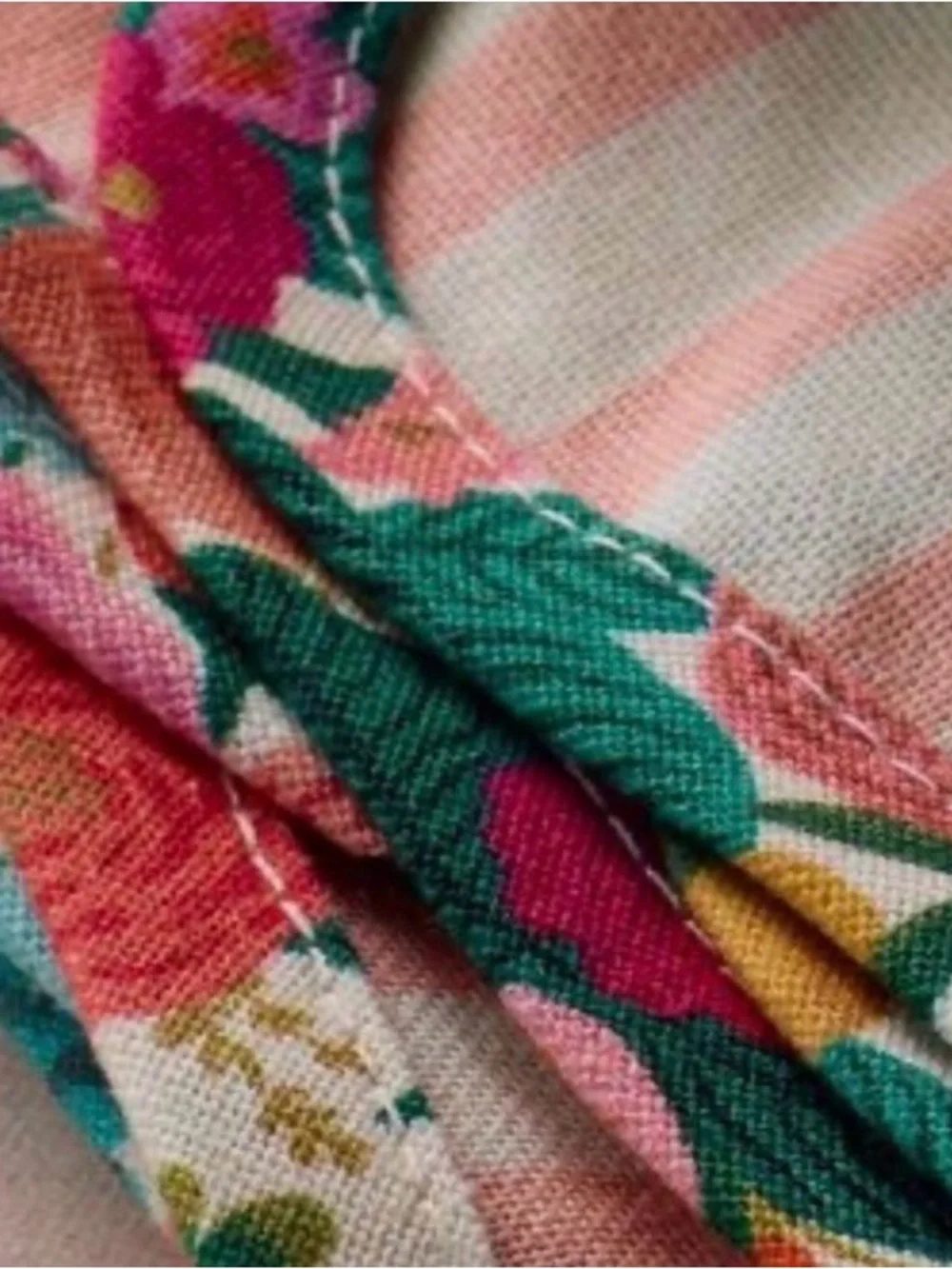 NWT Rifle Paper Co. Cloth Napkins (2pcs) Pink and Cream Striped with Floral Trim